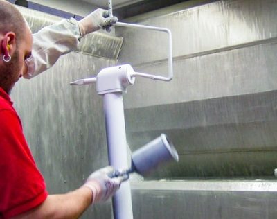 Lackierstand_mit_Seitenwandberieselung