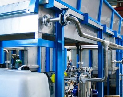 Tauchbeckenfertigung.jpg Tauchbeckenfertigung